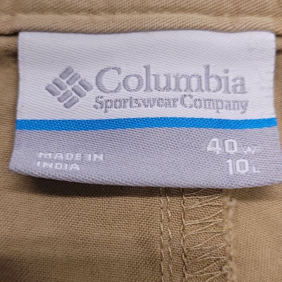 Columbia Casual Button Zip Light Wash Chino Shorts Mens Size 40 Beige - Picture 3 of 9